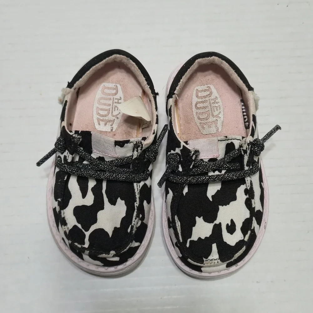 Hey Dude Wendy Funk T Cow Print Toddler Girls Shoes Size 6 42719-090 Black Pink